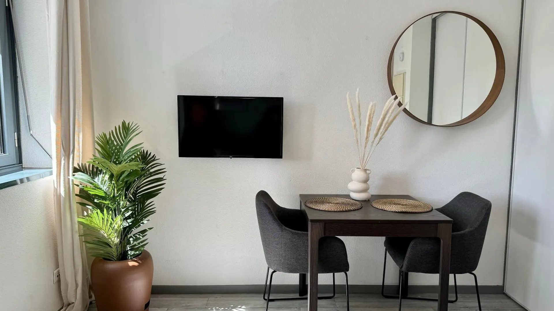 Suite Baya Lyon France